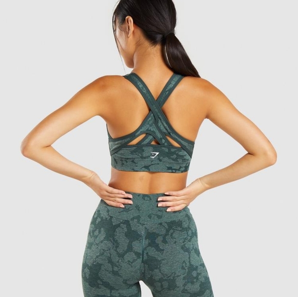 Gymshark Adapt Camo Seamless Sports Bra - Picture 2 of 4